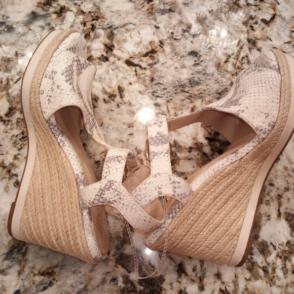 Cole Haan Cloudfeel Espadrille Wedge Sandal women's Clearance $150 - Picture 7 of 8